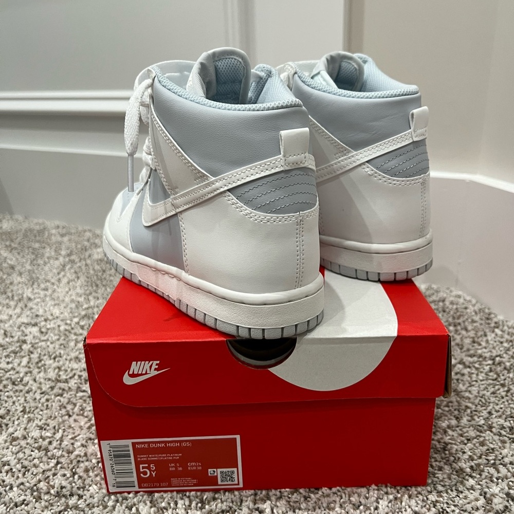 Nike Dunk Highs - Picture 2 of 6